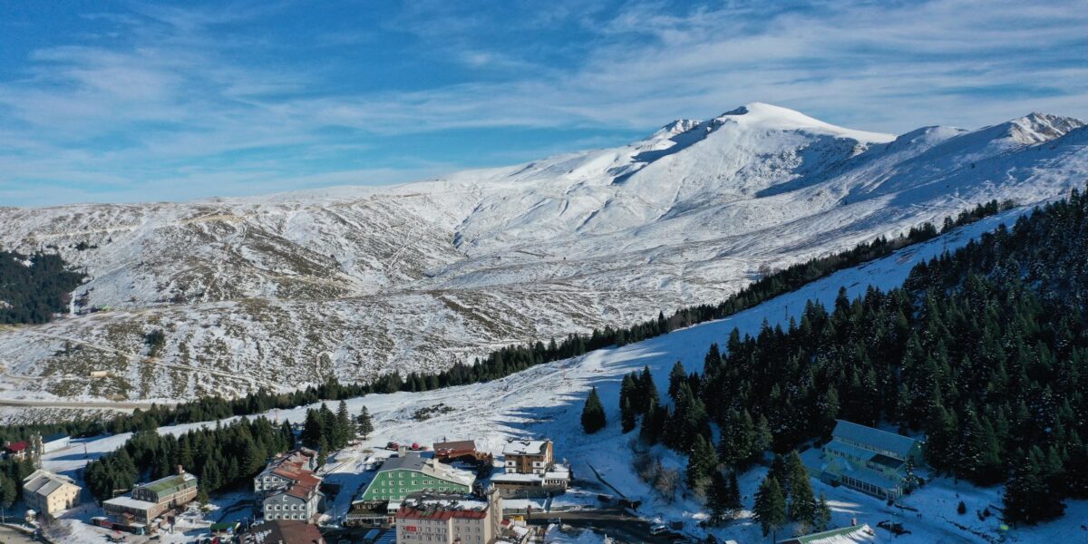 Uludağ zirvesi gece manzarası Bursa ışıkları